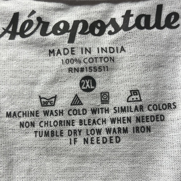 New Aeropostale white t- shirt with Aeropostale logic. Size XL - Picture 2 of 2